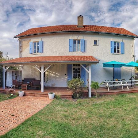Charmante Maison Dans Les Landes X 10 Avec Piscine Et Salle D Escalade Lue Bagian luar foto